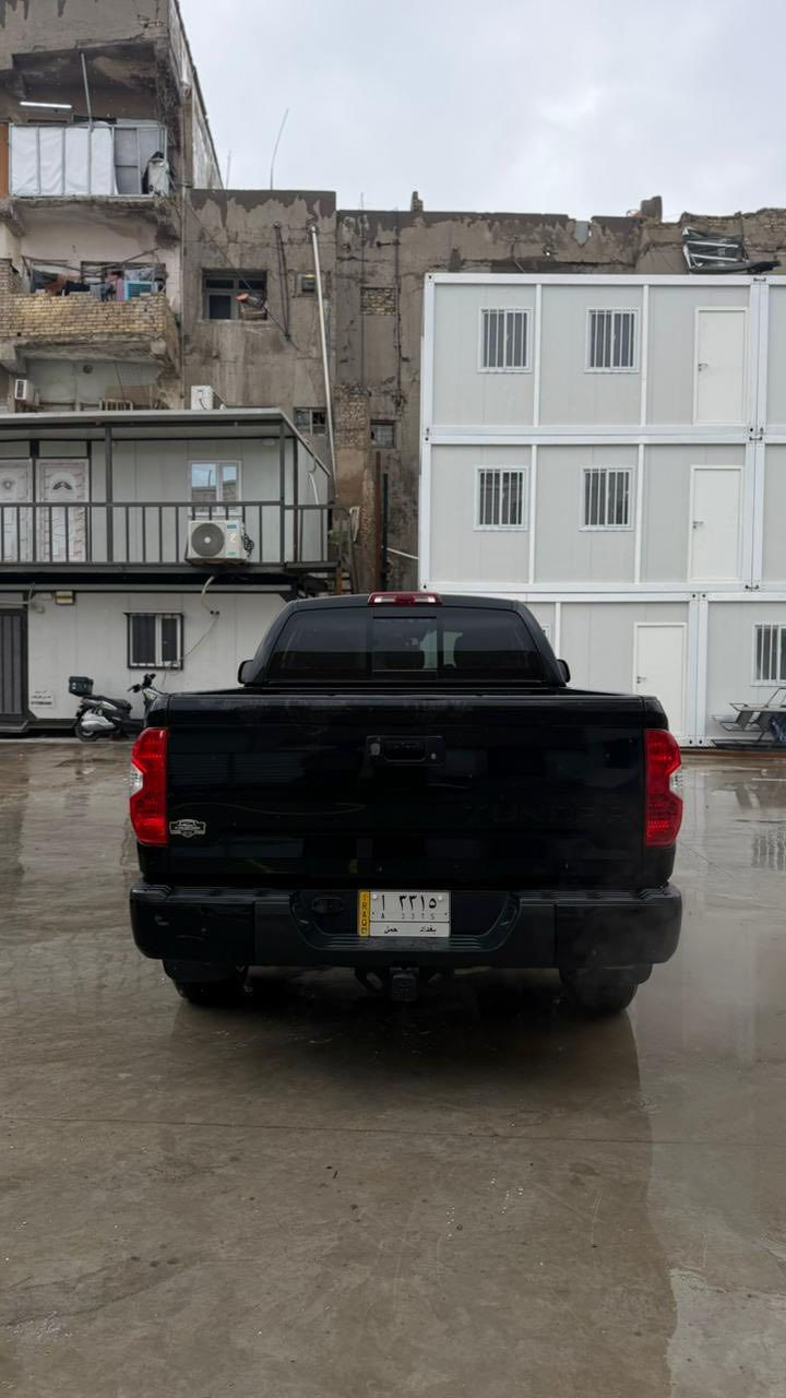 السلام عليكم سيارة تندرا باب ونص وارد امريكي مكفولة من الحادث والصبغ كلين تاتل رقم بغداد تحويل ثاني يوم السعر 195 ورقة للاستفسار الاتصال ***********
