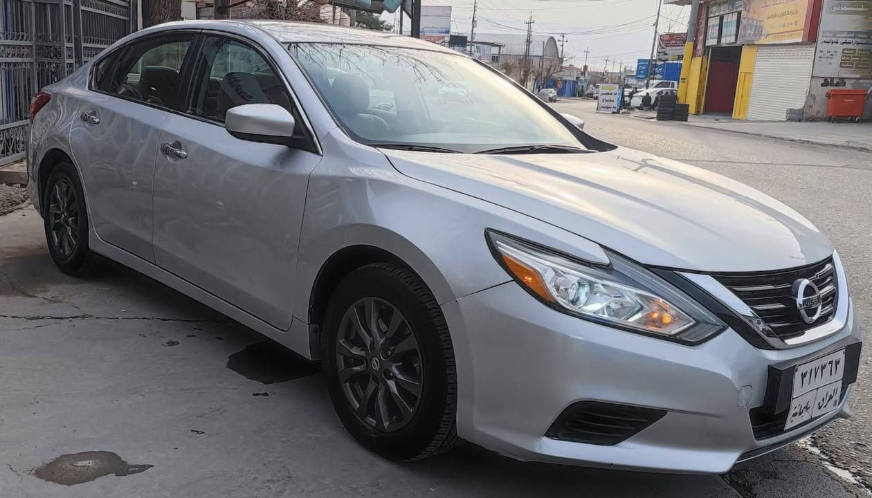 نيسان التيما موديل ٢٠١٨ مواسه فات خليجي ٢ بارجه بؤياخ و به له يه ك بي ناو بي ايرباك بي كرانه ووه گيرؤمه كينه به شه رت نه كراوه ته ووه
سعر.  ١٢٧$ به ناوخؤمه وه يه به سمه شه غال ناوزه رد شاشه و كاميره ويل كه ب لايت ليدو زينون سبيري دانه به زيووه. ١١٧هه زاركيلؤمه تررؤشتووه. 
ز.م*********** شوين سليماني السليمانية, العراق
