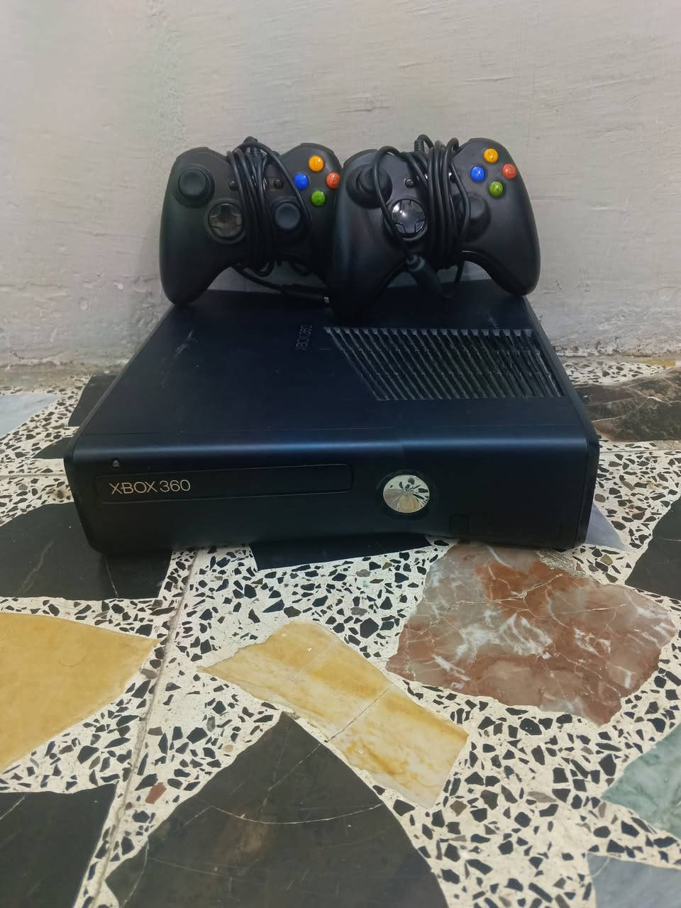 السلام عليكم شباب اكسبوكس 360 النضافة99٪ العاب اكثر من15لعبة قوية وسعر 120 المكان بغداد مدينة الصدر قطاع25


**إذا كنت صاحب هذا الإعلان وتريد حذفه لأي سبب، رجاءا أرسل رسالة إلى الدعم الفني**