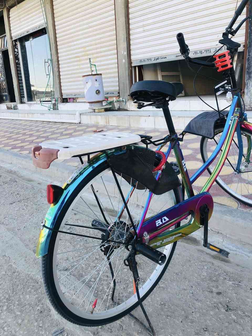 لبيع لونً مميز ٧الوان موديل ٢٠٢١ هوه وغراضه شلع وكله شغال داينمو كذالك  بايسكل جديد سعر ١٨٠وبي مجال اتصال ***********
