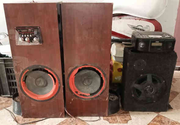 السلام عليكم غراض ستوته للبيع بفضل الله كلشي موجود مكان ناصريه سديناويه اتصل على رقم *********** ملاحظة عندك غراض اشتري منك
