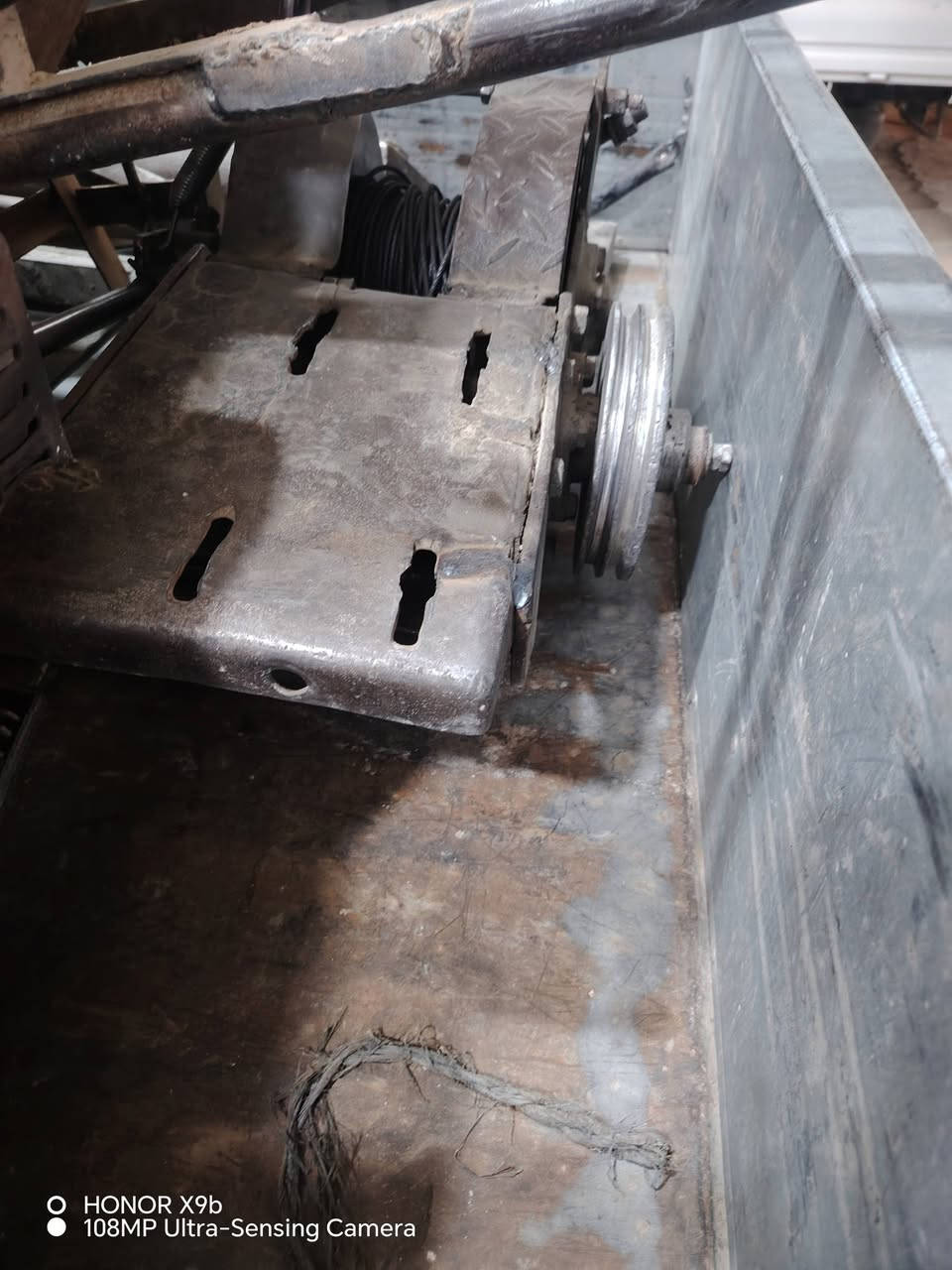 ونج أردني ناصي للبيع جاهز ويا ٣ عرباين ***********
