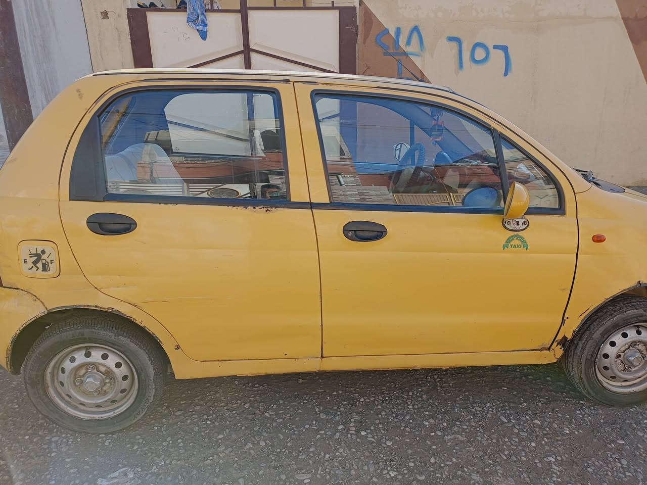 كوكو 2011 للبيع سنويه 22 محرك كير شرط رقم بغداد صاحبها الشرعي بل موصل تريد وكاله  تريد تحويل كاربون بيها هئيه غرامات صفر مكاني موصل طخم تاير جديد سياره مال شارع سعر 23وبيها مجال ،***********
