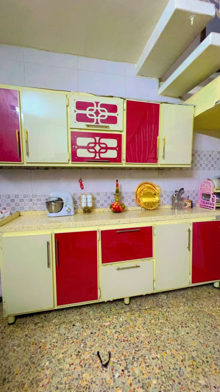 كاونتر تكمممه مرمر طبيعي كله حجم المرمر 7سم 
(((((( 4 قطع ))))متكون من الملحق وكاونترات اثنين ولوكر 
وسنك استيل الاصلي السعر 750 مكاني  شارع فلسطين


**إذا كنت صاحب هذا الإعلان وتريد حذفه لأي سبب، رجاءا أرسل رسالة إلى الدعم الفني**