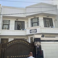 دار للبيع في حي دوانم المعمل بالبداية   شارع مبلط مساحة 250 متر   يحتو...