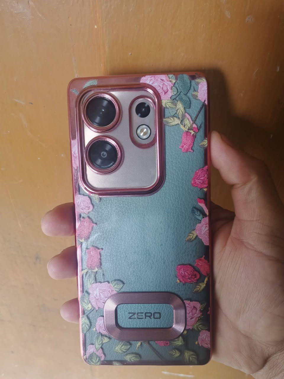 سلام عليكم جهاز ام فنكس زيرو 30ذاكره 256 للبيع السعر 125 مكاني بغداد المعامل سعاده ع سياحي قرب مقبره مسيح ***********
