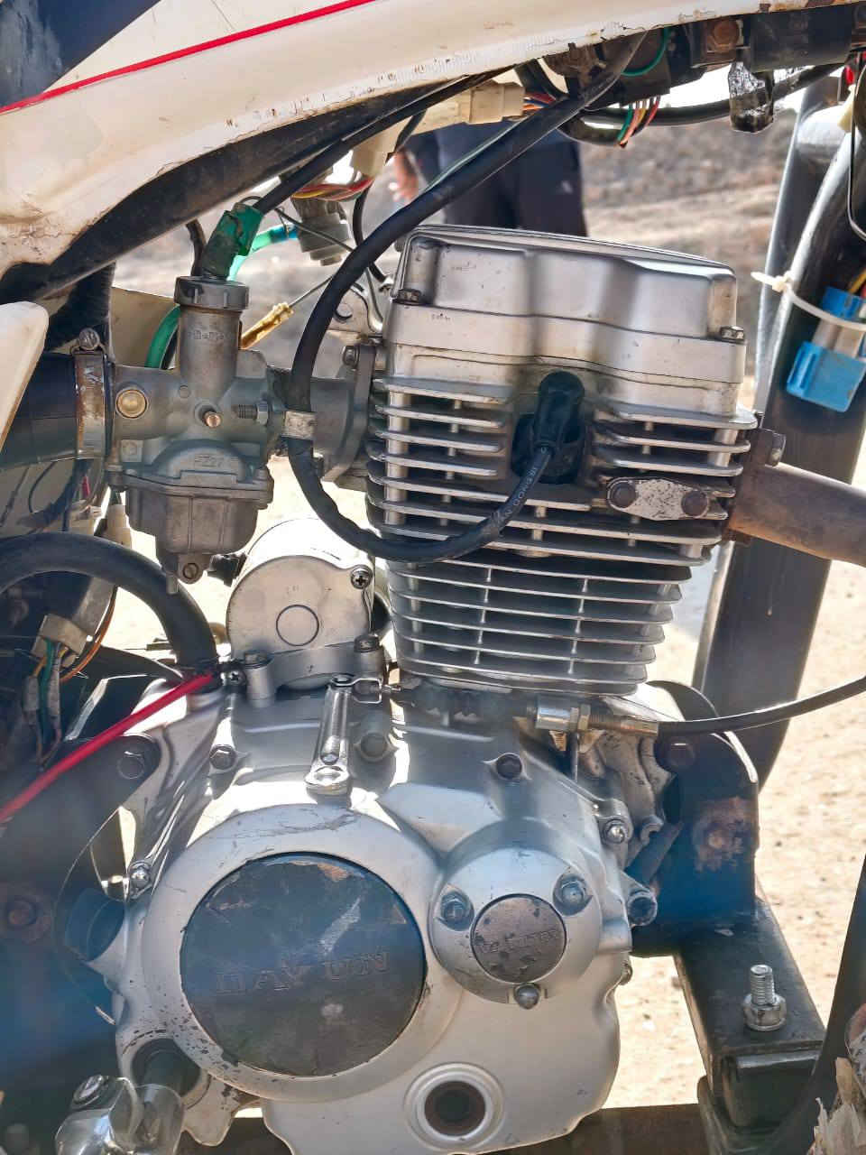 السلام عليكم.  ستوته موديل 16 لون ابيض تخم تايرات محرك نظيف خير من الله اوراق كامله +اسبير.  گشر نظيف.  للاستفسار مراسلة الصفحه او الاتصال على الرقم ***********
