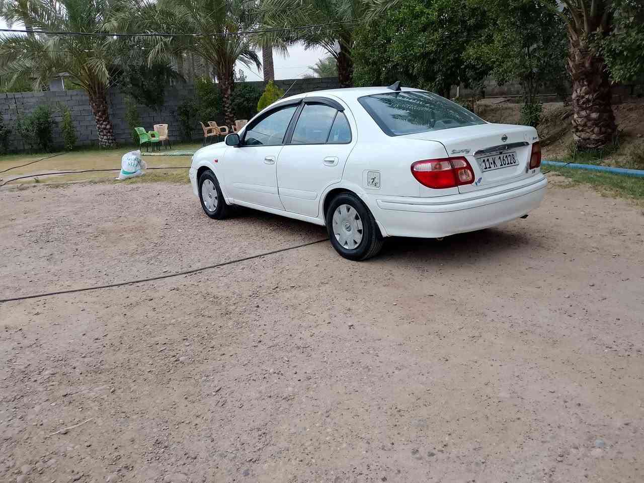 السلام عليكم للبيع سني 2001 مقفول كفاله من كل نقص كير ومكينه مكفولات كير  اوتوماتيك صدر امامي خلفي جديد سياره عليها دامه مقفوله من ل نقص مكان ابو غريب  شراي يدق على الرقم انا حاضر سعر 85 بيها مجال الشراي ***********
