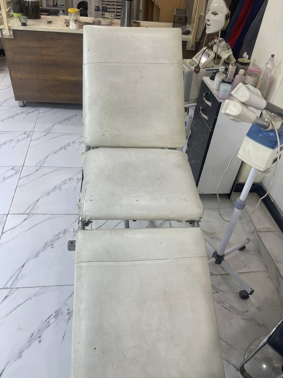 السلام عليكم مسطبات مال علاج طبيعي وتنضيف بشره للبيع


**إذا كنت صاحب هذا الإعلان وتريد حذفه لأي سبب، رجاءا أرسل رسالة إلى الدعم الفني**