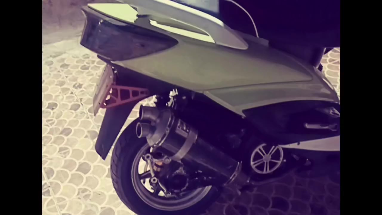 سكنس رياضي ياباني دراجه مفوله شلعه معدل مراوس دراجه ايراني أو للبيع دراجه ما شاء الله شلعه ومعدل مفوله للاستفسار *********** واتساب فقط
