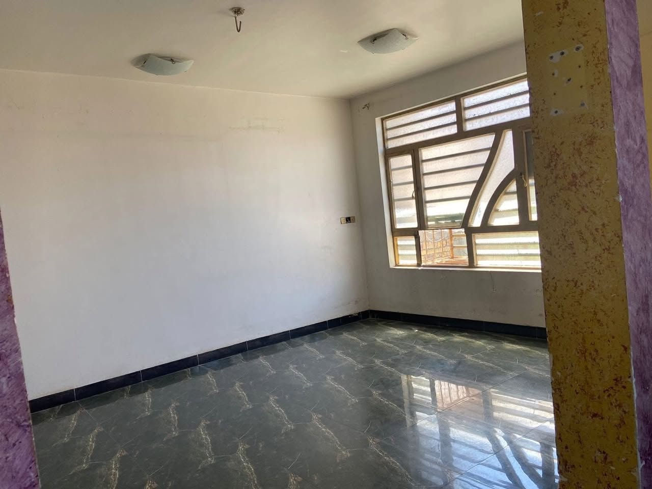 🏠 / #مشتمل للاايجار مساحه ٦٠م 

                 
🧱 بناء حديث درجه أولى/
                   

طابق واحد/ مطبخ  . غرفه   . مجمع . صحيات .  

🌏 الموقع / حي الطياره

#السعر/خاص

للأستفسار أكثر مراجعة مكتب 
#مكتب_الااساس_للعقار والمقاولات العامه والتصاميم الهندسية 
***********
