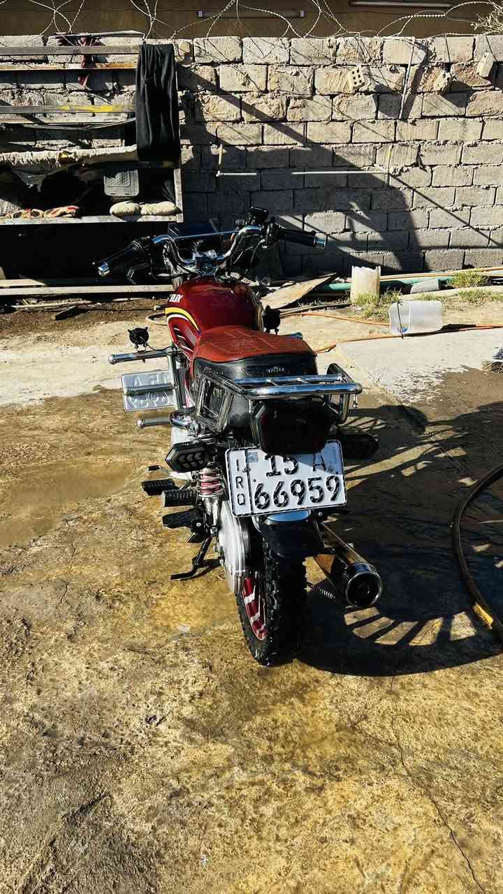 السلام عليكم للبيع مرقم وجاهز بأسمي تحويل ثاني يوم اذا تريد مكاني كرمه *********** الشراي بي خير ويدلل
