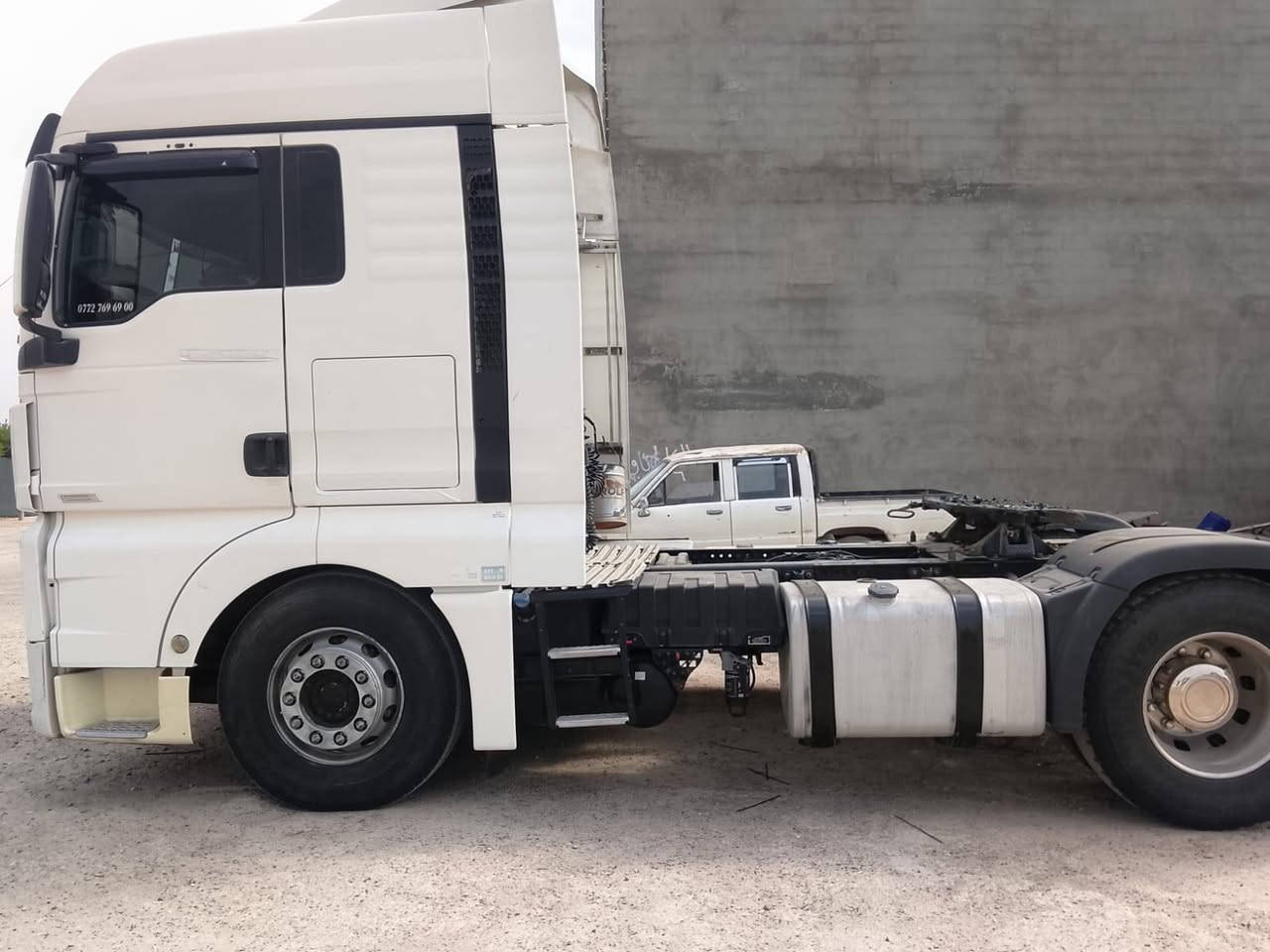 مان  2018   کامیرە  حاسە  ئمپی  فایەر   هاڤ دەبڵ  سۆپەر  460گێر  سکانیا جایز   رەقەمی  تاوە2030مانگی  شەش   ویل  کرۆم   دەبڵ  تانکی   کامل  تایەی  تازە   سعریش  240گڵا
***********
***********
کەلار
