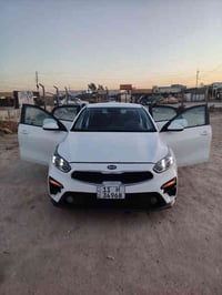 البيع كياء فورتي موديل 2019 وارد امريكي حادث موظح بل صور رقم بغداد الد...