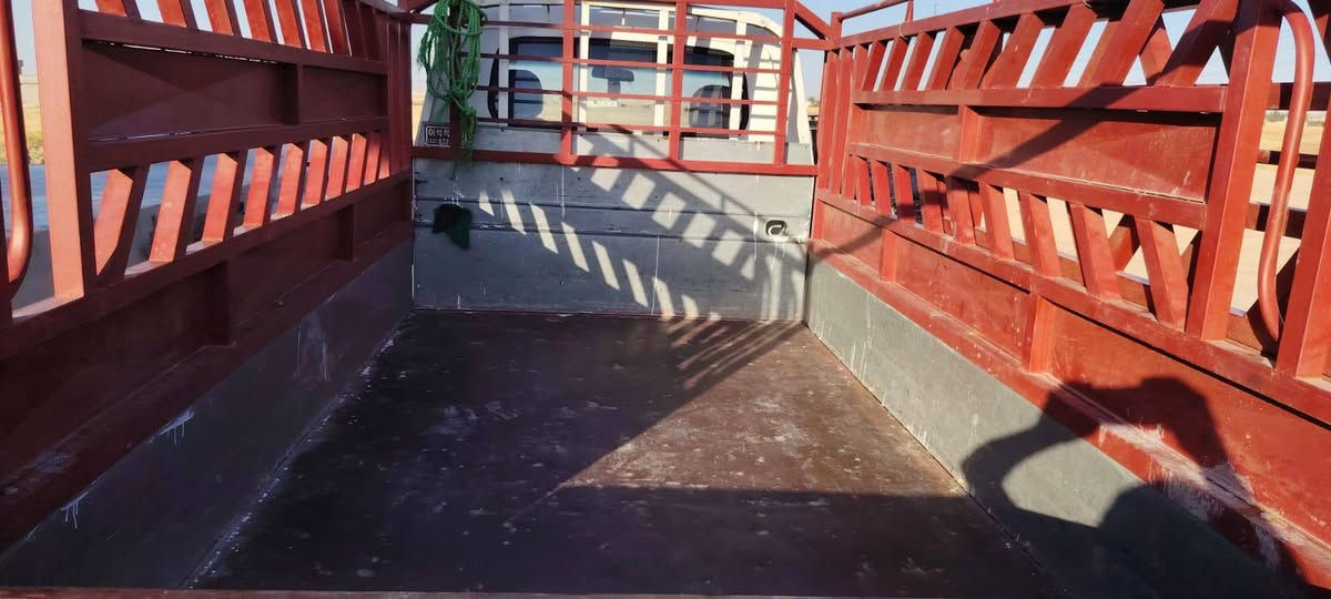مكلف #بعد التحيه.، كيا حمل  موديل 2008  رقم صلاح الدين  مسطره سنويه تنفذ بل 2030 اني الشرعي تريد تحويل تريد وكاله السياره مكينه بدون تنقيص وكير وكهربائيات شرط واكسل شرط  🍂والشاصي شرط بشرط افحص وين مايعجبك.  مكان السياره جنوب الموصل قضاء مخمور قريه مهانه الشارع العام. السعر ابيع بمقدمه والباقي يرهم مده او بالشهر ***********
