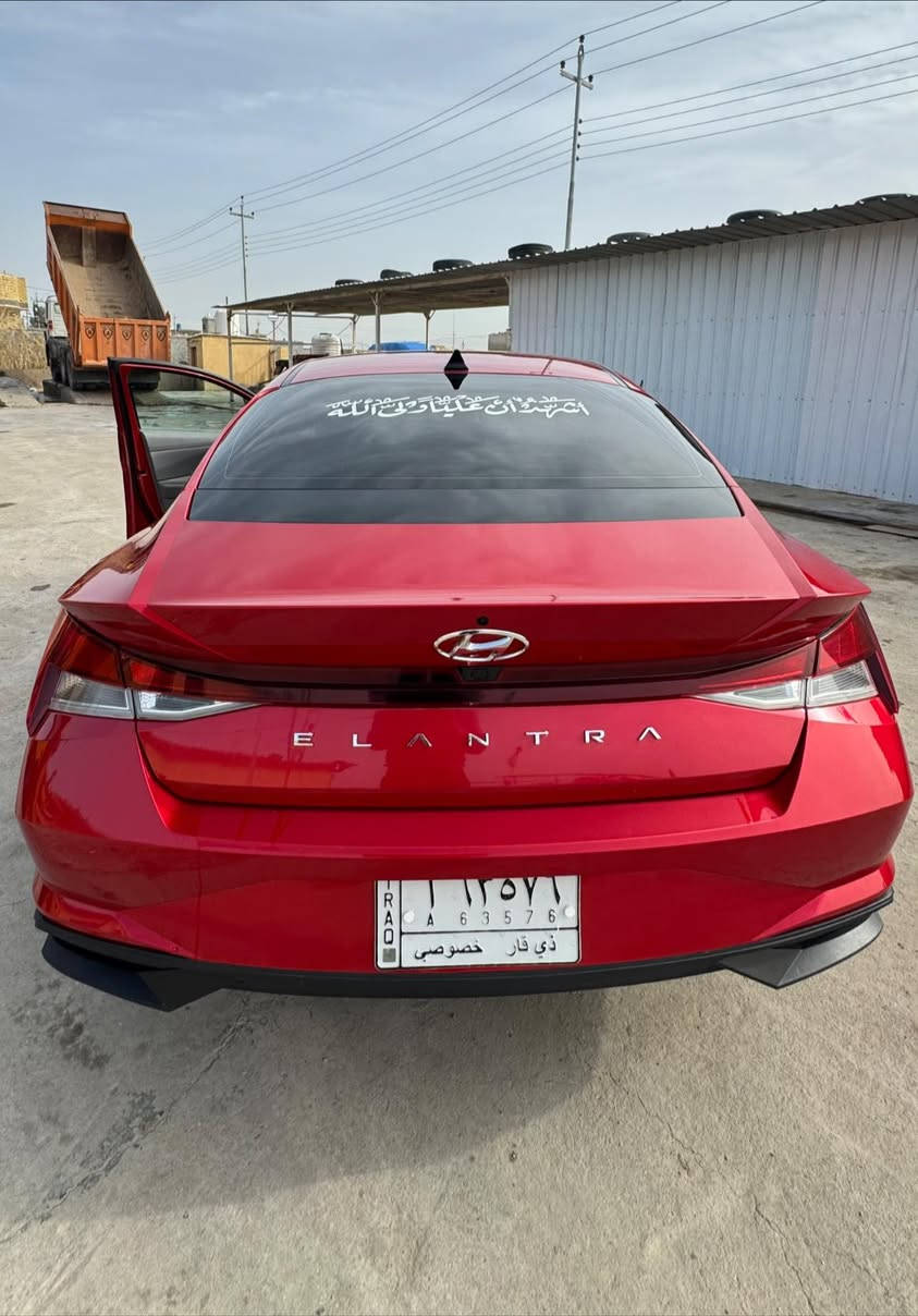 سلام عليكم اخوان النترا للبيع مديل 2023
وارد أمريكي المكينه 2000 دووش 
السياره حادثها جاملغ وربع بنيد 
السعر 158 وبيها مجال بسيط 
السونار مرفق بصور 

فول مواصفات 
عداد المشي 66  الف كيلو 
بصمه تشغيل 
بصمه أبواب 
بصمه صندوق 
تشغيل عن بعد 
رادار امامي وإدرار خلفي ورادار جانبي 
حساسات اطارات 
مثبت سرعه 
3 وضعيات قياده NORMAL—SPORT—SMART
أضويه أماميه LED
نضام ترحيب عند الاقتراب 
نضام قيادة ذاتيه 
مثبت سرعه 
تبريد ثلج 
تدفئه 

بيها هواي مواصفات السياره نضيفه جدا استعمال شخصي 
مكان السياره الناصريه قضاء النصر 
     السعر158 وبيها مجال بسيط //. ***********
