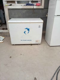 مجمده للبيع العنوان أبو غريب خرنابات رقم ٠٧٨٠٣٤٥٣٨٧٠او٠٧٥٠٠٩١٠١١٥ بغدا...