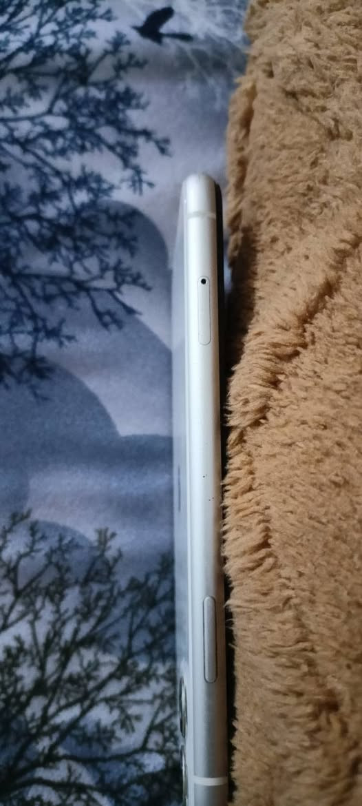 11 
مامفتوح وذاكرة 128 وبطارية 94 بيع او مراوس


**إذا كنت صاحب هذا الإعلان وتريد حذفه لأي سبب، رجاءا أرسل رسالة إلى الدعم الفني**