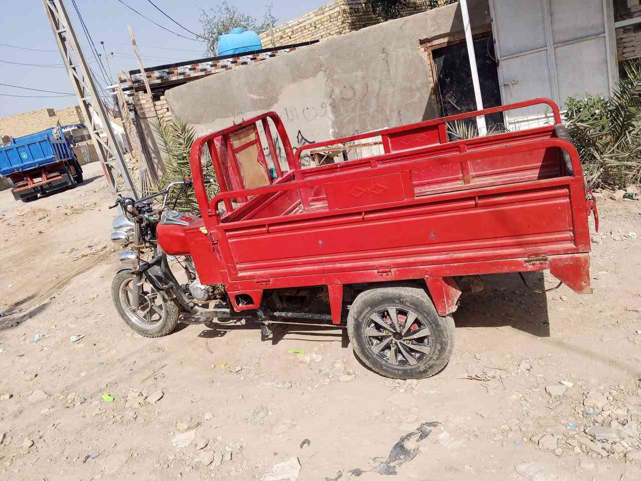 سلام عليكم ستوتة البيع صقر مديل 2012 نظيفى وحلوة شوفت عينك مكانهة الحمزة الشرقي رقم  
مداور شوكت ماتريد 1600وبيهة مجال 
***********
