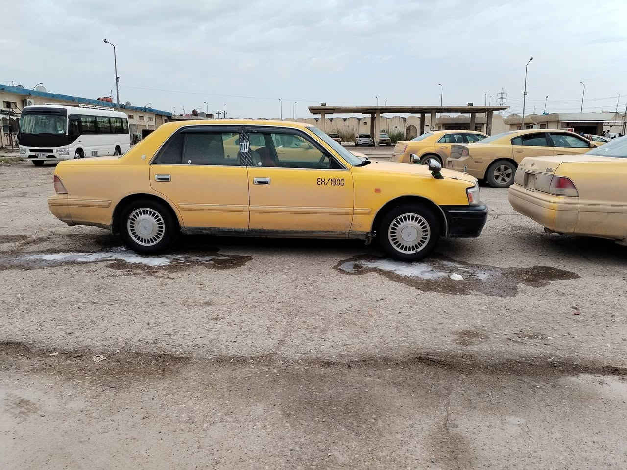 سلام عليكم راس ثور للبيع تكم مفوله رقم بصره لونها اسود تخم تاير جديد حداديه جديد مكينه وكير كفاله تبريد ثلج مكينه ٣٠٠٠ ففتي تخم بطاين جدد دشبول جديد شاشه البلاد لايت زنون سياره جاهزه بمعنه الكلمه مكان السياره ناصريه قلعت سكر / اتصل *********** / ***********
