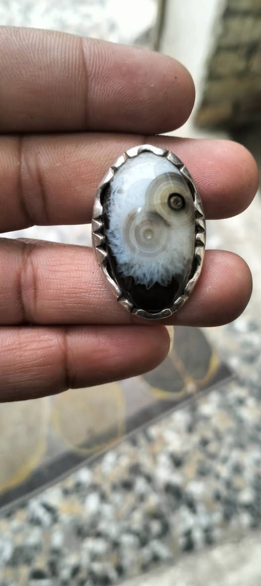 سليماني نوادر صياغة ثقيله للبيع اكو توصيل


**إذا كنت صاحب هذا الإعلان وتريد حذفه لأي سبب، رجاءا أرسل رسالة إلى الدعم الفني**