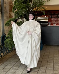 نور فاشن • مقاسات ٣٨-٤٨ • توصيل البصرة