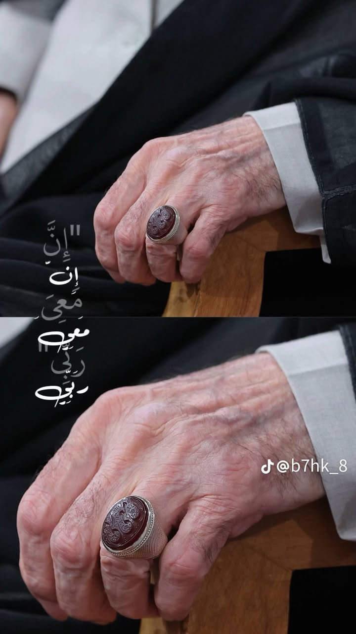 مثل ما موضح خاتم مشابه لخاتم السيد الشبه انته اتقيمه فضه مو فضه والله ما عرف انته أو معرفتك للعلم وديناه الصايغ كال فضه المهم اريد هديه للن ميتقدر ابثمن


**إذا كنت صاحب هذا الإعلان وتريد حذفه لأي سبب، رجاءا أرسل رسالة إلى الدعم الفني**