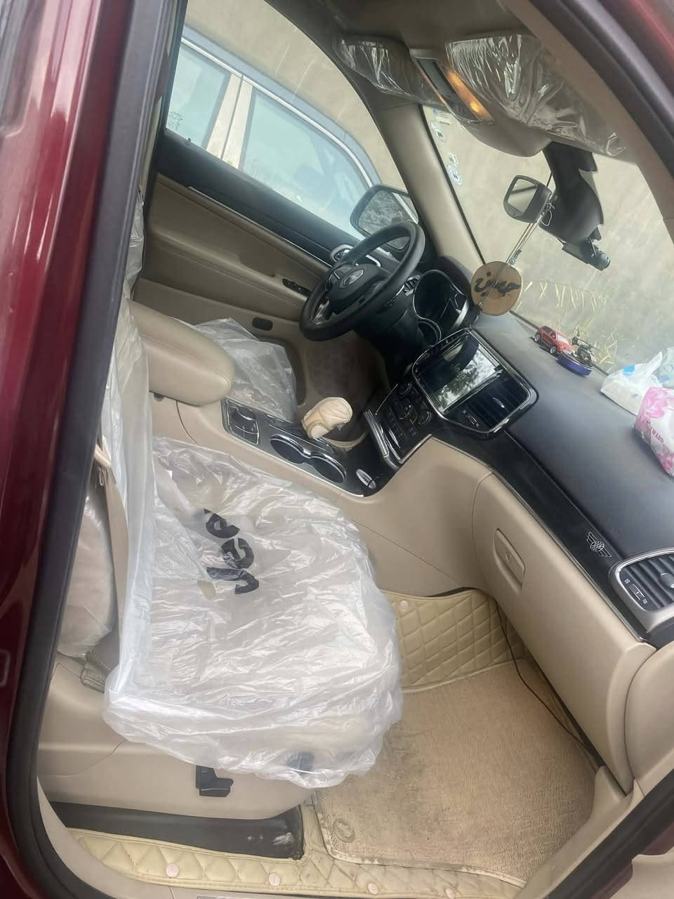 جيب كراند شيروكي  ليمتدد 2020 رقم ارييل السعر 275 للاتصال ***********
