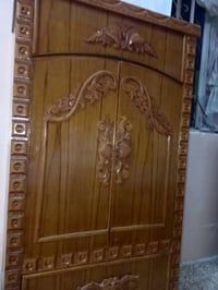 غرفة نوم • ٥ قطع • خشب زان