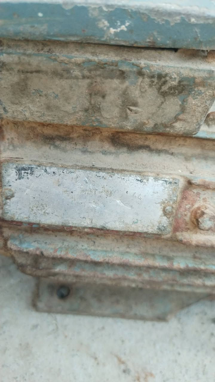 مطور مال مكينه نجارة بس ماعرف شكم حصان شرط شغل سنكل للبيع الناصرية قضاء الشطره ***********
