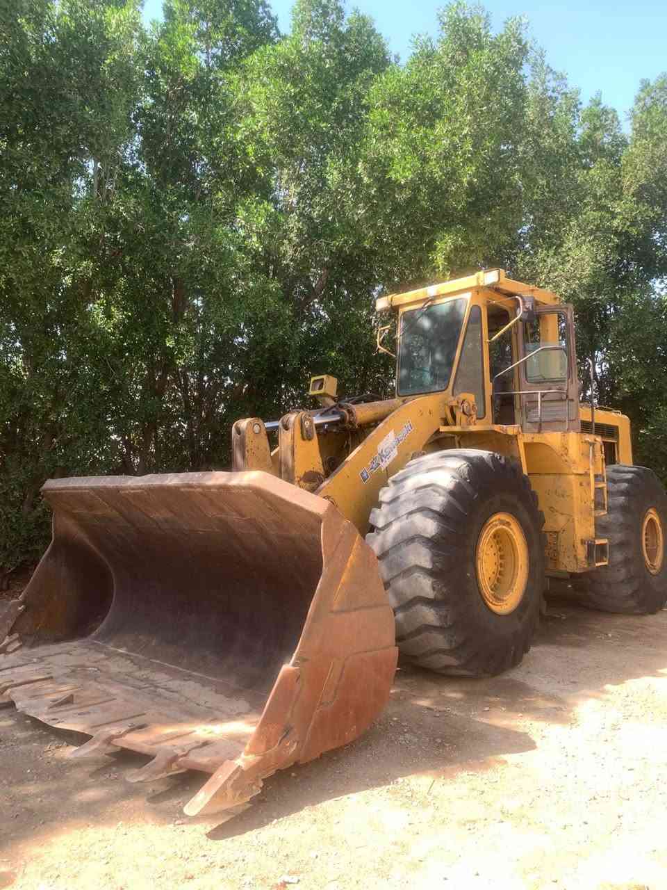 لسلام عليكم  شفل داش ثري للبيع حجم 97 رقم منيفيس السعر250 وبي مجال مراوس و بيع  مكاني البصره الزبير ***********
