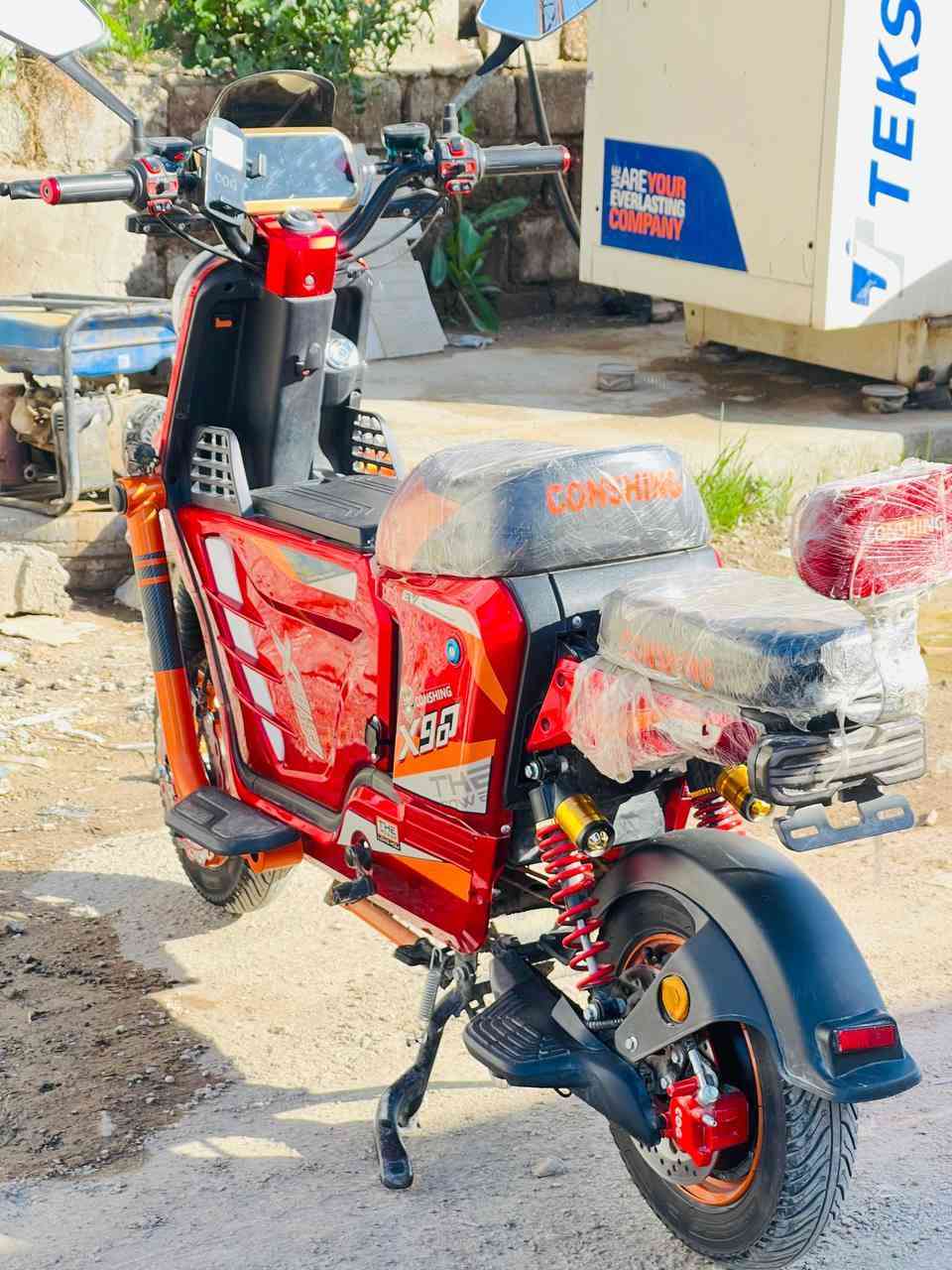 دراجه شحن X900 موديل 2026 دراجه مكفوله كفاله عامه 5 بطاريه 32 امبير بطاريه ليثيوم سياقه ذاتيه رجوع الى الخلف تشغيل عن بعد دراجه فوول مواصفات سرعه 80 حقيقي مستخدمه شي قليل شهر ونص الاتصال على الرقم *********** او المراسله واتساب
