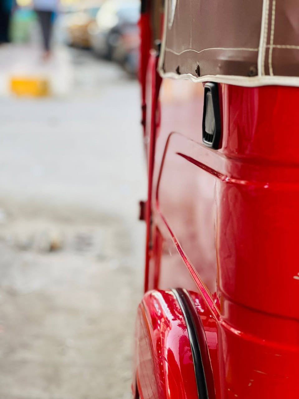 22 شهر 8 رقم،  وسنويه كشر كفاله محرك كفاله 
سعره 8500 مكاني  ناصريه ***********
