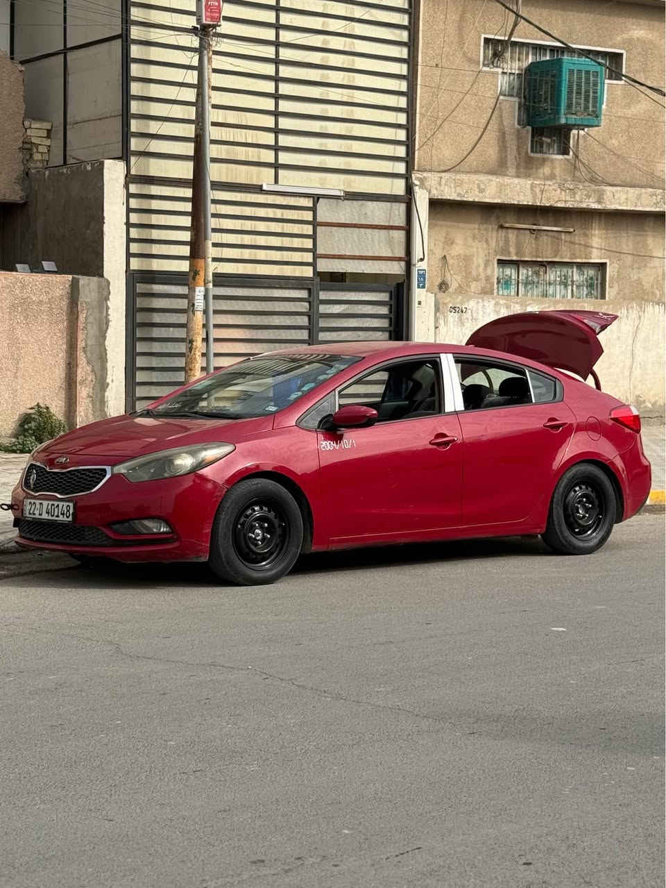 السلام عليكم 

من رخصت الادمنية 

اللهم صلي على محمد والي محمد 
فورتي 2016 للبيع لون احمر مميز 
السياره خير من الله رقم اربيل رقم الدولي الجديد 

باسمي السياره تريد تحويل تريد وكاله 

محرك 2.0 دوش كير A/T 6 نمر 
السياره حادثها فقط باب السايق وراجع نفسه السايره ليبل واحد بدون قطره صبغ وبيها رصعات بل بدي يعني تعتبر بس بارد السياره خير من الله 

ماشيه 90 الف مايل  سياره جديدة بمعنى الكلمه 

واحلى من صور بعد 

السعر 122 وبيها مجال 

مكاني بغداد الدوره 
***********  هاذ رقمي اتصل وبيك خير وتدلل وبي واتساب بغداد, العراق
