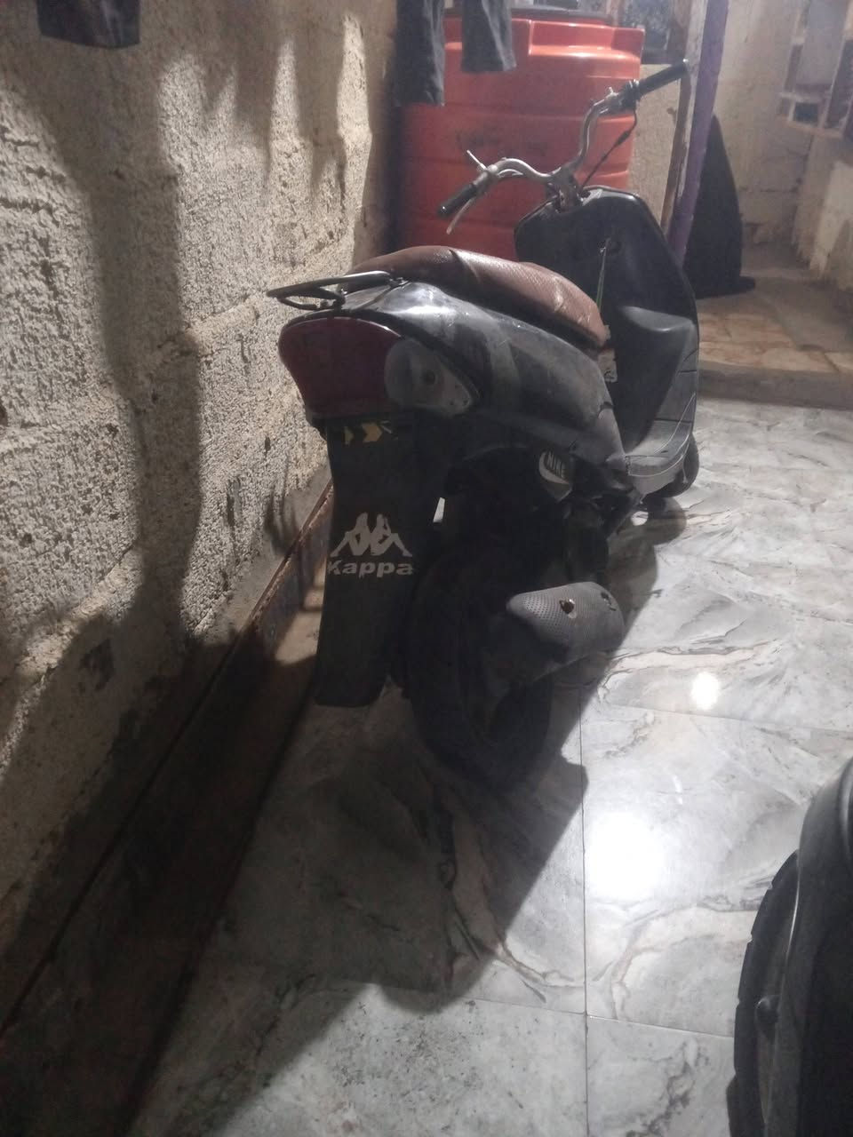 ساسوكي لبيع بدون وراق عوزه بس تاير سعر 60 بيه مجال قليل ***********
