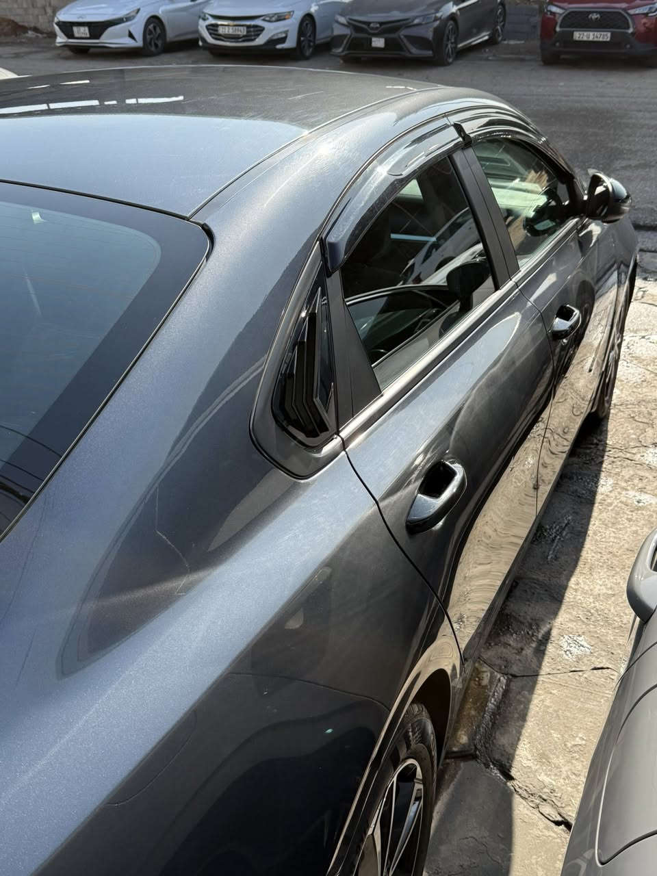 سلام عليكم
كيا فورتي 2022
مواصفات LXS
نص فول  
ضرر ضلع  البوند صبغ 
وحافة الجاملغ  تعديل بارد 
السيارة ماشيه 33mi
كير AT المرغوب 
محرك 2000  دوش
مكان السيارة موصل_معرض الشروق 
للتواصل  خط   وواتساب هم 

***********
