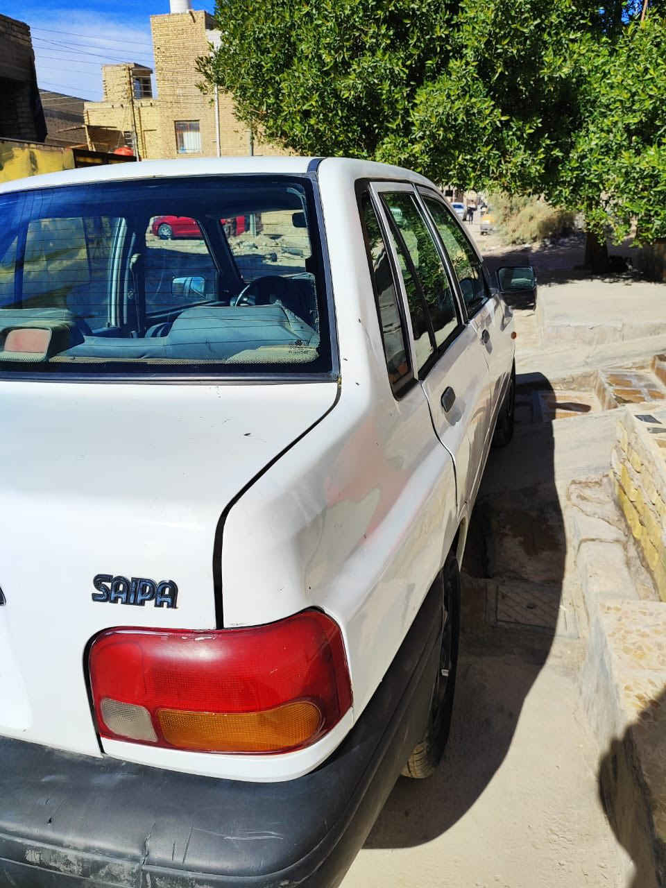 سلام عليكم 
سايبه 2009
رقم بغداد مميز بسمنه وكاله عامه شرط الديره 
مكينه كير حداده طخم تاير شواصي كفاله تبريد ثلج 
غرفه جلد شاشه السياره جديده بيه ضربه باب السايق و راجع بارد و باب مبدل اقره المنشور و خابرني كلشي مكتوب 
اي ستفسار ع الرقم ما متواجد ع النت 
السعر 33 
الرقم ***********
