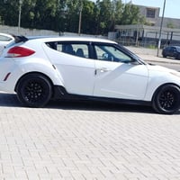 هونداي فولستر موديل ١٢ بيها قطعتين صبغ باب وجاملغ بدون دواخل محرك ١٦٠٠...