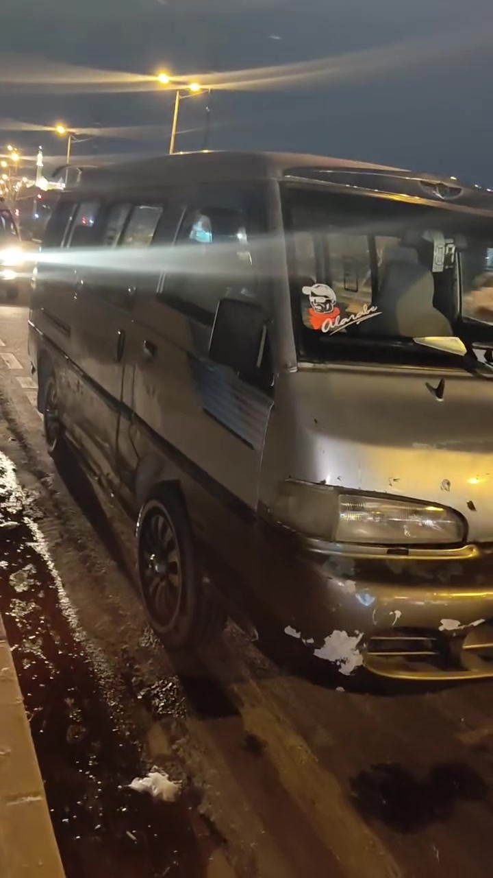 سلام عليكم اخوان كيا هوندا لبيع موديل 96 شرط التحول الستفار ***********
