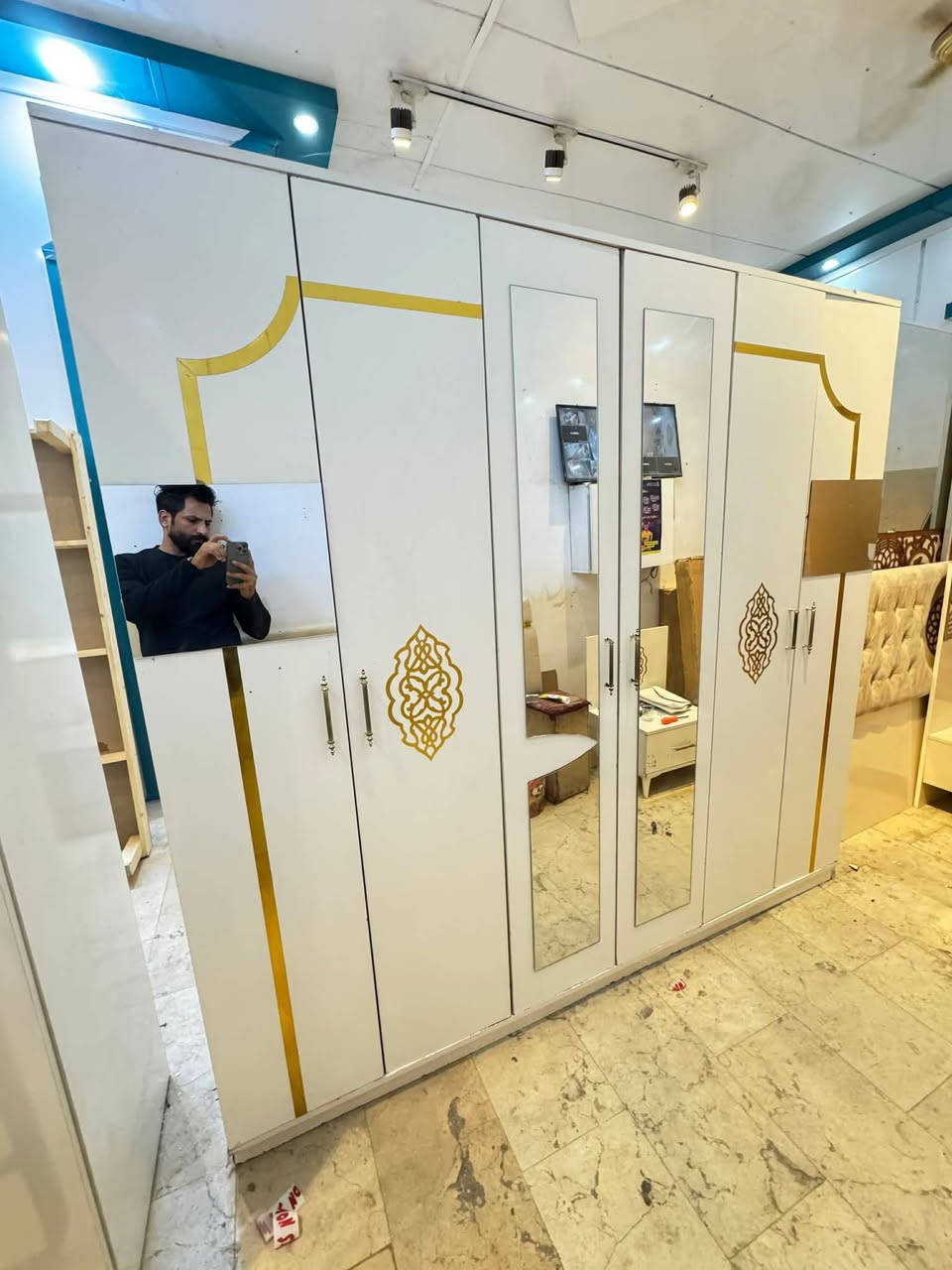 غرفة نوم للبيع بيع مستعجل ٢٧٥ الشراي خاص


**إذا كنت صاحب هذا الإعلان وتريد حذفه لأي سبب، رجاءا أرسل رسالة إلى الدعم الفني**