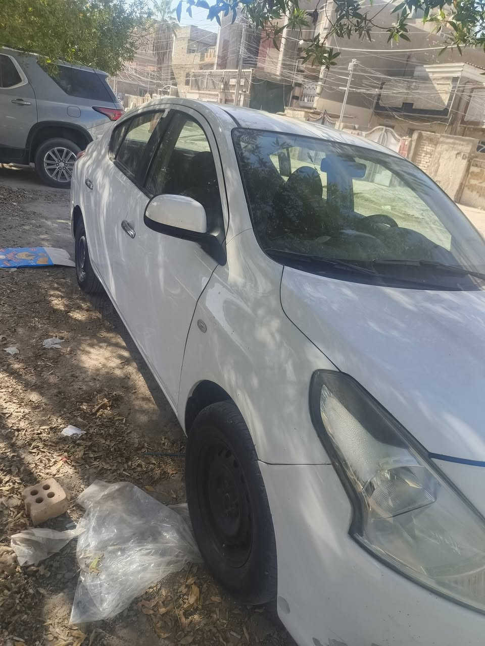 نيسان صني ٢٠١٨ مكينة كير مال الشركة غير مستبدل مكفول تبريد ثلج تدفئة صدر خلفي أمامي جديد منظومة غاز ٦٠لتر تمشيك ٥٠٠كيلو باتري جديد تايرات نظاف سيارة جاهزة فقط نواقص بسيطة جدا سنوية باسمي لل٢٩ تنفذ الصبغ طخة جاملغ امامي مال العبري بدون دواخل وباب الخلفي مستبدل أصلي فقط السيارة نظيفة وجانيها على ايدي السعر ١٠٠ وبيها مجال مكاني الشعب ***********
