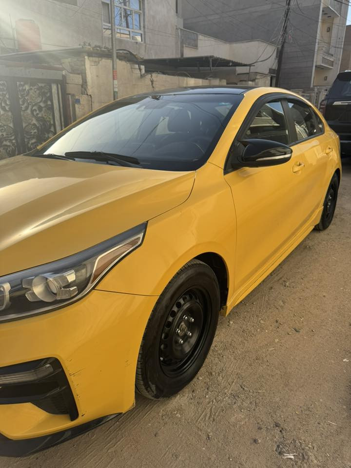 السلام عليكم
كيا فورتي 2021  GT Line وارد امريكي
محرك 2000cc دوش
ماشية 54000 ميل 
المواصفات:
بصمة تشغيل
رادار امامي
كشنات جلد
دخول بصمة بدون مفتاح
ثلاث انظمة قيادة
كامرة خلفية اصلية دوارة
شاشة لمس ابل كار بلي واندرويد اوتو اصلية
مثبت سرعة
لد نهاري
مانع انزلاق
تنبيه خروج عن المسار
وباقي مواصفات ال GT line المعروفة
السعر110 ورقة وبيها مجال وصور الحادث معروضة
مكاني بغداد الجديده


**إذا كنت صاحب هذا الإعلان وتريد حذفه لأي سبب، رجاءا أرسل رسالة إلى الدعم الفني**