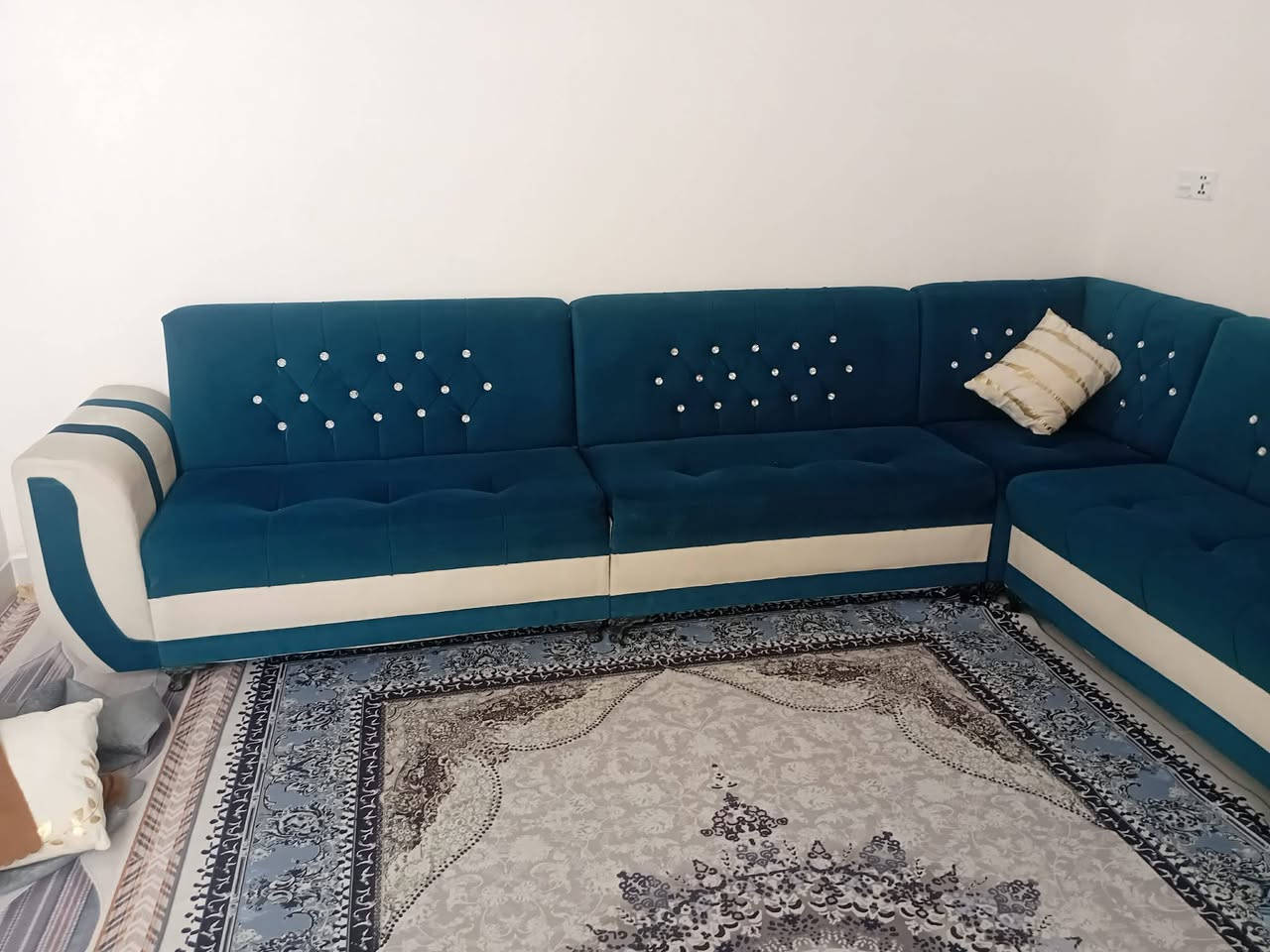للبيع جديده


**إذا كنت صاحب هذا الإعلان وتريد حذفه لأي سبب، رجاءا أرسل رسالة إلى الدعم الفني**