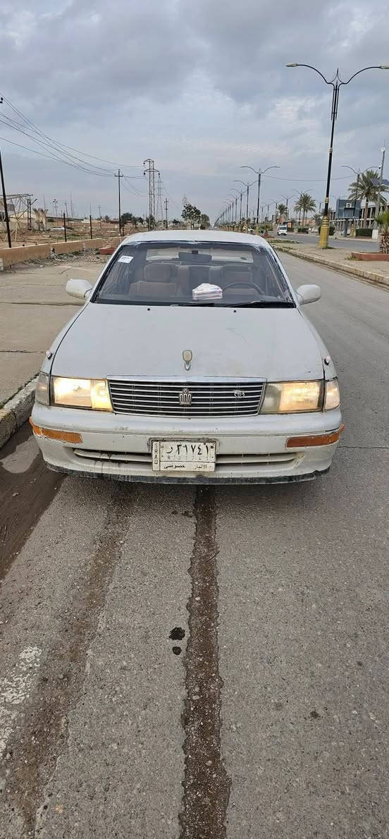 سلام عليكم
بطه متصل رقم انبار ألماني شرط التحويل عليه غرامه 200تنزل من سعر السياره.   السياره مكفول من الكص صبغ ابلاد 
تخم تاير جديد
صدر جديد 
باتري جديد 
سستم صوت +شاشه تاب 
تدفئه نار تبريد بي غاز بس مفصول الكمربرسر
مكاني تكريت  ***********
السعر 40 بيه مجال بصيط
