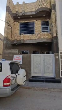 بيت 100متر شارع 21 يسار للبيع كامل بي نقص فقط كاشي الطابق الارضي السعر...