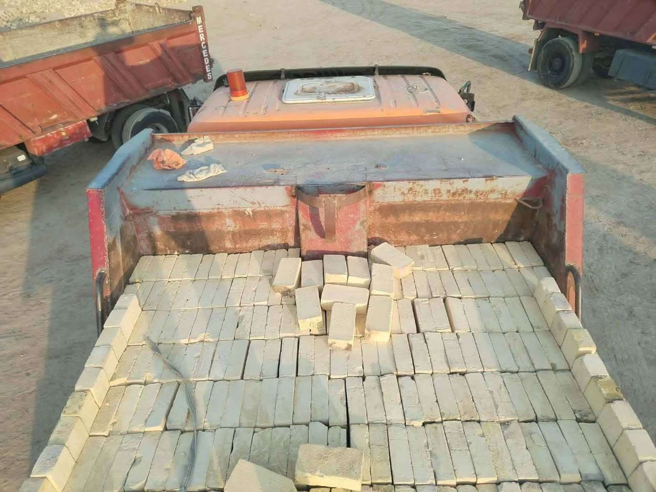 طابوك عماره طيب.. وجميع معامل العماره ..***********
انجكتر   / بيرنه
 تك /٤٠٠٠ طابوگه +٢٥٠زياده
دبل /٨٠٠٠ طابوگه+٥٠٠ زياده 
شرط المگلاب (زياده عدد بالطابوگ) 
 توصيل للبصره  بكل اقضيتها ونواحيها
وتوصيل للعماره بكل اقضيتها ونواحيها
للتواصل ./ #يوجد واتساب عمارة, ميسان
