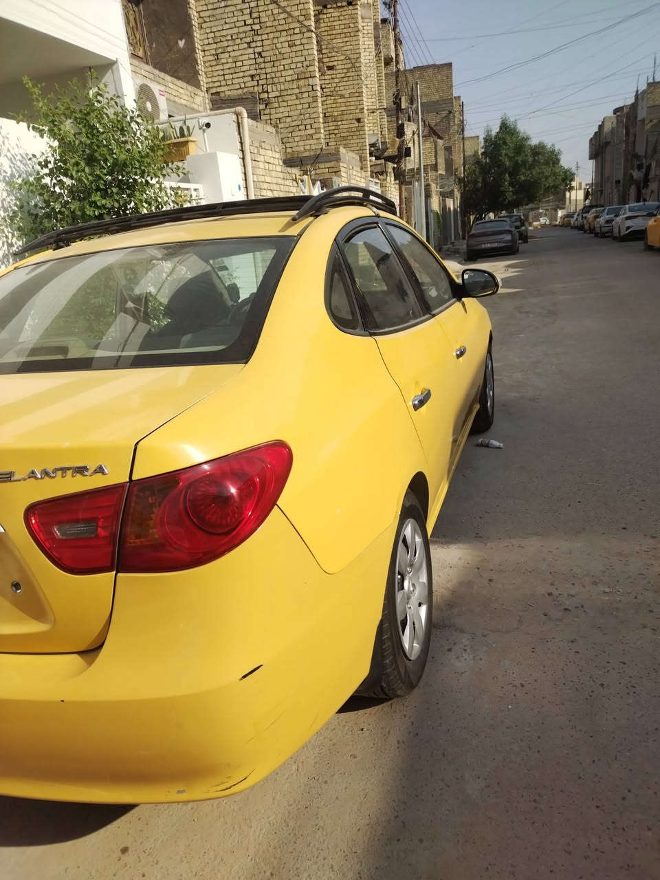 سلام عليكم النترا للبيع 2011 رقم بغداد انكليزي بسمي السياره تحويل ثاني يوم مكينة حجم 2000 مبدل بنيد وجاملغ يمنه مكاني بغداد حي أور رقمي *********** تبريد شغال مكينه 2000 خير من الله سعر 95 وبيه مجال لطيبين        يوسف
