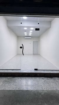 محل • حي المثنى • تحمل ٣طن