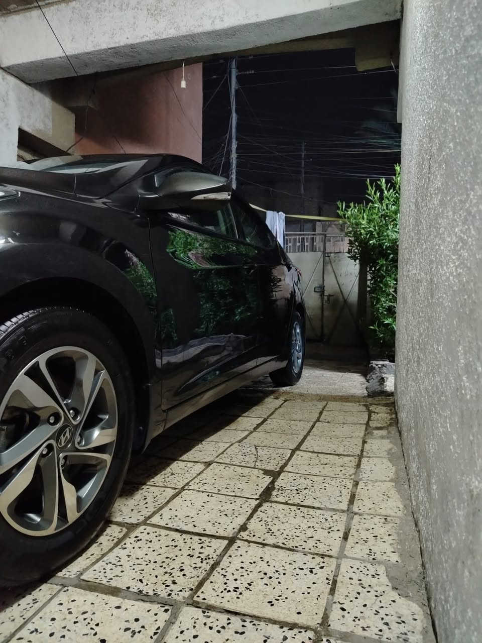 السلام عليكم لانترا ٢٠١٣ وارد امريكي رقم الجديد استفسار على رقم ***********
