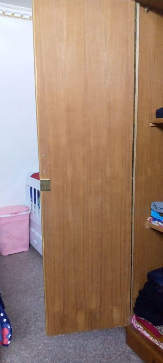 غرفة نوم صاج اربع بوب مع جرباية طفل ودوشك الاصلي اتصال واتساب ***********
